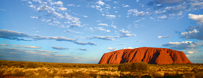 LISA-Sprachreisen-Englisch-Adelaide-Land-durchqueren-Outback-Uluru-Mountain