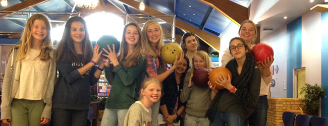 LISA-Sprachreisen-Schueler-Englisch-England-Ilfracombe-Devon-Freizeit-Bowlen-Spass LISA-Sprachreisen-Schueler-Englisch-England-Ilfracombe-Devon-Freizeit-Bowlen-Spass